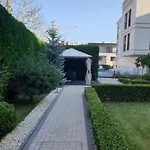 Evergreen 1 Апартаменты